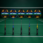 راکت بدمینتون یونکس کربن دار YONEX مدل ASTROX