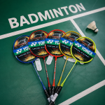 راکت بدمینتون یونکس جفتی کربن دار YONEX